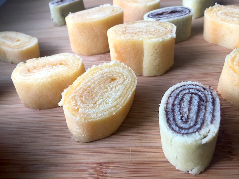 several small cakes
